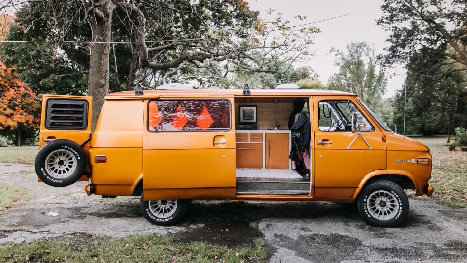 Vans house top